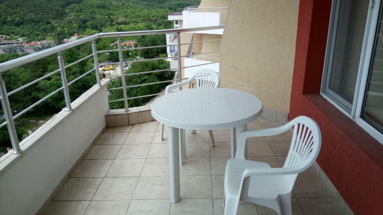 Marina Residence Complex Kavarna Exterior photo
